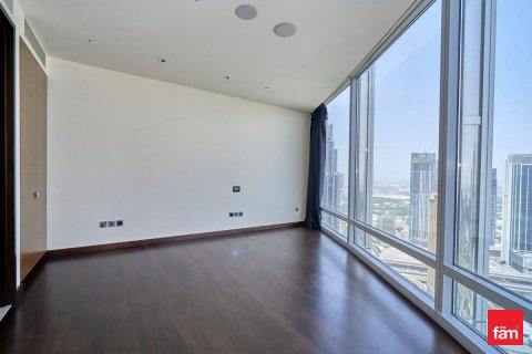 Apartamento en venta en Downtown Dubai (Downtown Burj Dubai), Dubai, EAU 2 dormitorios, 165.2 m2 № 701359 - foto 3