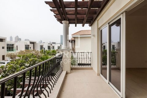 Vila di Mohammed Bin Rashid City, Dubai, UEA 4 kamar tidur, 595 m2 nomor 603251 - foto 24