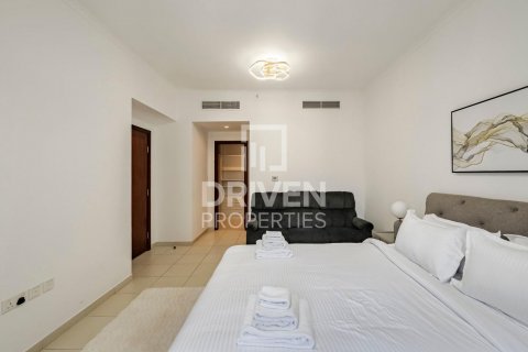 Apartment in Downtown Dubai (Downtown Burj Dubai), Dubai, UAE 2 bedrooms, 135 sq.m. № 603352 - photo 5
