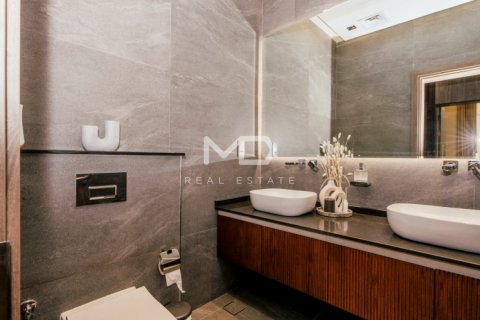Vila na Yas Island, Abu Dhabi, SAE 4 ložnice, 350 m² Č.: 555229 - fotografie 14
