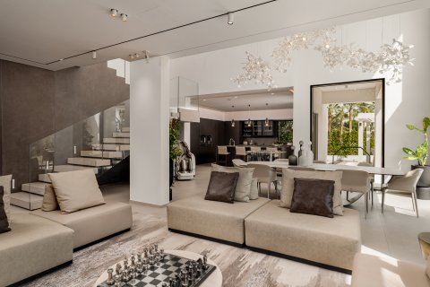 Villa in Jumeirah Islands, Dubai, VAE: 3 Schlafzimmer, 817.64 m2 Nr. 757497