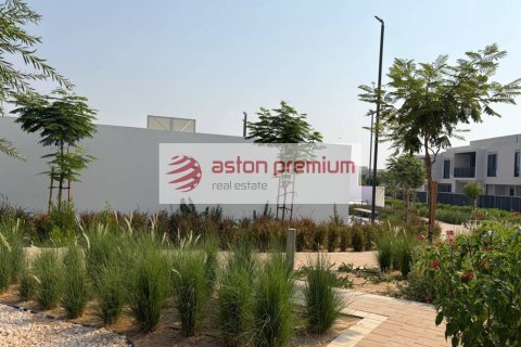 Radový dom v Jebel Ali, Dubai, SAE 3 spálne, 238 m2 č. 722501 - Fotografia 17