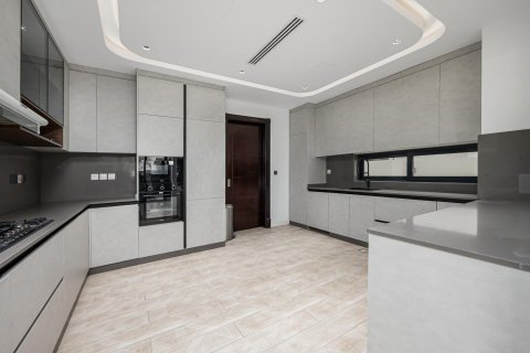 Villa in Al Furjan, Dubai, UAE 5 bedrooms, 599.04 sq.m. № 764322 - photo 7