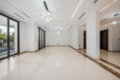 Villa in Al Furjan, Dubai, UAE 5 bedrooms, 599.04 sq.m. № 764322 - photo 4