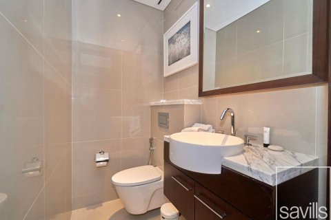 Apartment in Downtown Dubai (Downtown Burj Dubai), Dubai, UAE 3 bedrooms, 188 sq.m. № 646373 - photo 15