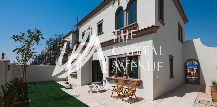 Shtëpi në qytet në Khalifa City, Abu Dhabi, Emiratet e Bashkuara Arabe 2 dhoma gjumi, 123 m2. № 604999