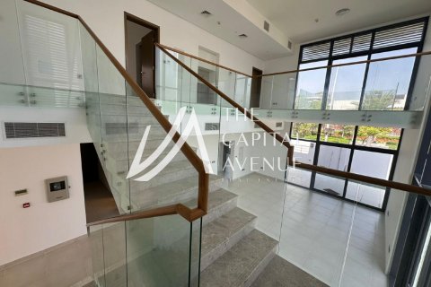 Vila na Yas Island, Abu Dhabi, SAE 5 ložnice, 553 m² Č.: 605019 - fotografie 14