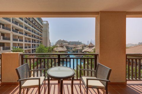 Huoneisto Palm Jumeirah, Dubai, Arabiemiraatit 2 makuuhuonetta, 165 m2 № 709763 - kuva 22