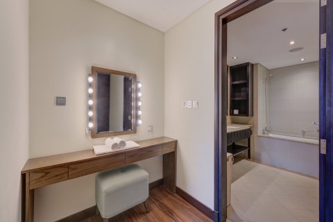 Huoneisto Palm Jumeirah, Dubai, Arabiemiraatit 2 makuuhuonetta, 165 m2 № 709763 - kuva 14