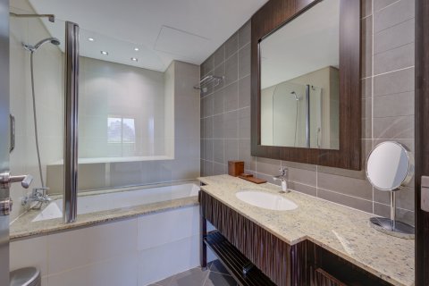Huoneisto Palm Jumeirah, Dubai, Arabiemiraatit 2 makuuhuonetta, 165 m2 № 709763 - kuva 17