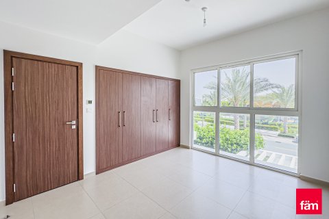 Villa in Dubai, UAE 5 bedrooms, 428.1 sq.m. № 645798 - photo 7