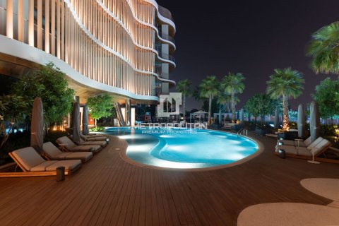Apartment sa Jumeirah, Dubai, UAE 3 silid-tulugan, 267 sq.m. № 592134 - larawan 2
