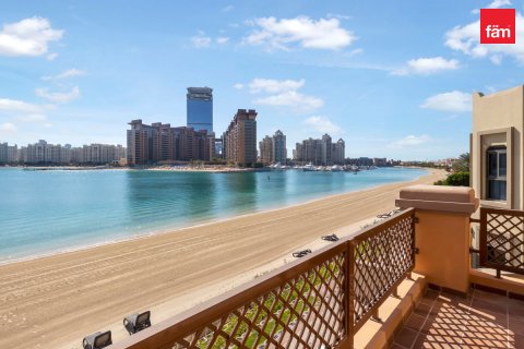 Vila v Palm Jumeirah, Dubai, SAE 4 ložnice, 656.1 m² Č.: 598257 - fotografie 2