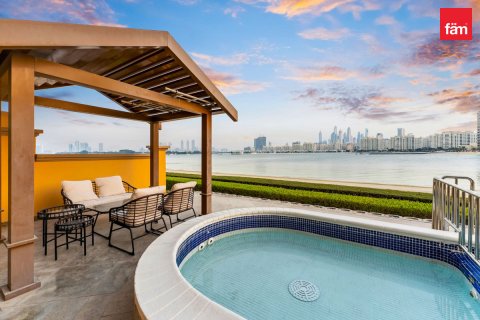 Vila v Palm Jumeirah, Dubai, SAE 4 ložnice, 656.1 m² Č.: 598257 - fotografie 19