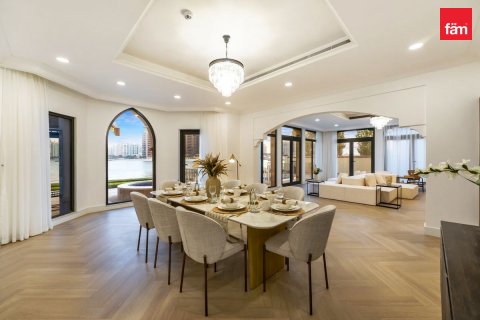Vila v Palm Jumeirah, Dubai, SAE 4 ložnice, 656.1 m² Č.: 598257 - fotografie 8