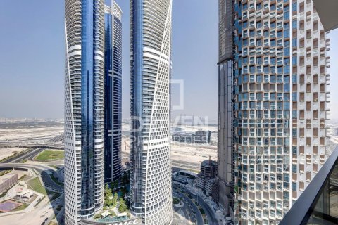 Apartament në Business Bay, Dubai, Emiratet e Bashkuara Arabe 2 dhoma gjumi, 125.98 m2. № 756162 - Foto 11