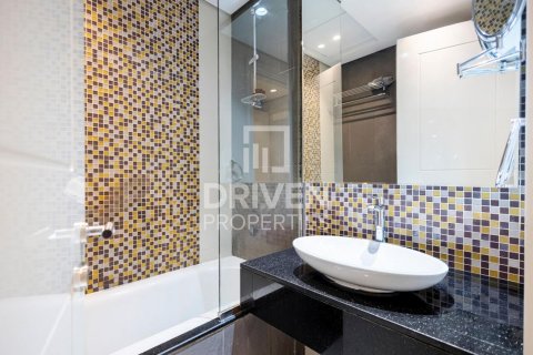 Apartemen di Downtown Dubai (Downtown Burj Dubai), UEA 3 kamar tidur, 160.44 m2 nomor 755881 - foto 17