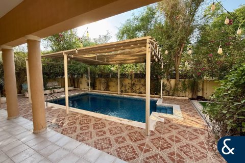 Üürile anda villa asukohaga The Villa, Dubai, AÜE: 5 magamistoaga, 334 m² Nr 668452 - pilt 14