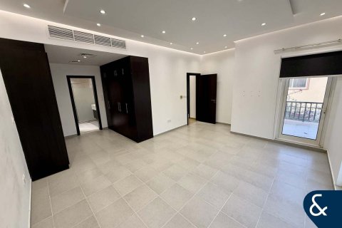 Üürile anda villa asukohaga The Villa, Dubai, AÜE: 5 magamistoaga, 334 m² Nr 668452 - pilt 9