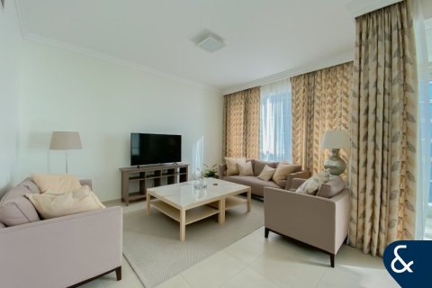 Apartment in Jumeirah Beach Residence, Dubai, UAE 2 bedrooms, 152 sq.m. № 668531 - photo 5