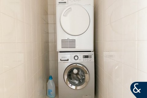 Apartment in Jumeirah Beach Residence, Dubai, UAE 2 bedrooms, 152 sq.m. № 668531 - photo 15