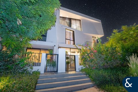 Villa zur Miete in Al Barari, Dubai, VAE 4 Schlafzimmer, 669 m2 Nr. 668451 - Foto 14