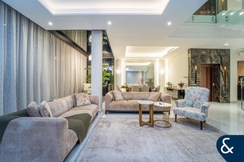 Villa zur Miete in Al Barari, Dubai, VAE 4 Schlafzimmer, 669 m2 Nr. 668451 - Foto 5