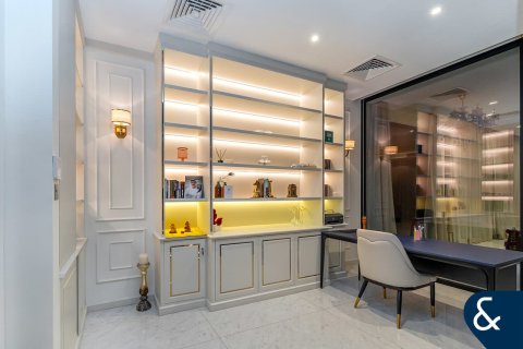 Villa zur Miete in Al Barari, Dubai, VAE 4 Schlafzimmer, 669 m2 Nr. 668451 - Foto 10