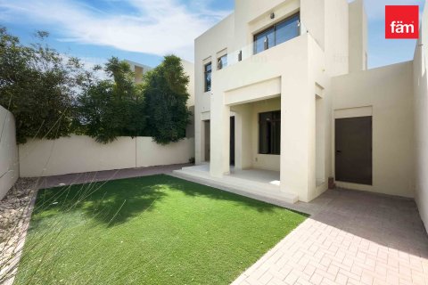 Villa para arrendamento em Reem, Dubai, EAU 3 quartos, 258.8 m2 № 645785 - foto 17