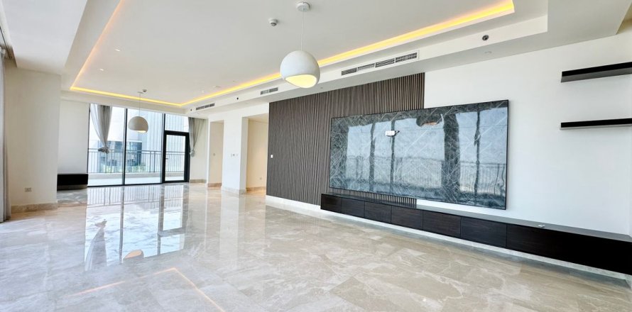 Penthouse in Dubai, UAE 4 bedrooms, 404.8 sq.m. № 764070