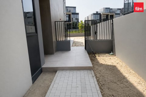 Řadový dům v Dubai, SAE 4 ložnice, 244.2 m² Č.: 764068 - fotografie 5