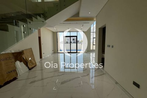 Vilë në Yas Island, Abu Dhabi, Emiratet e Bashkuara Arabe 5 dhoma gjumi, 510 m2. № 612229 - Foto 12
