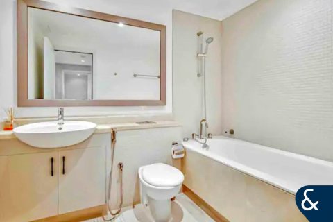 Apartment til leje i Downtown Dubai (Downtown Burj Dubai), Dubai, UAE 1 soveværelse, 85 kvm № 667968 - foto 11