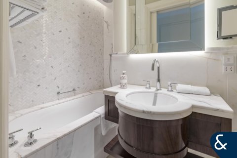 Apartment sa Downtown Dubai (Downtown Burj Dubai), UAE 4 silid-tulugan, 270 sq.m. № 667971 - larawan 20