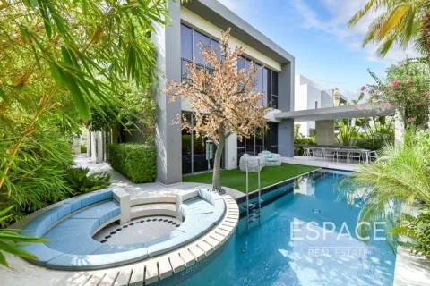 Dubai Hills Estate、Dubai、UAEにあるヴィラ 4ベッドルーム、327 m2 No649725