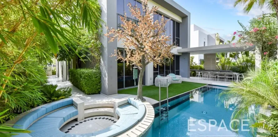 Dubai Hills Estate、Dubai、UAEにあるヴィラ 4ベッドルーム、327 m2 No649725