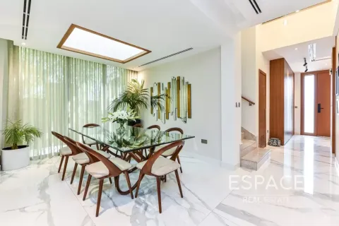 Villa til salgs i Dubai Hills Estate, Dubai, Emiratene 4 soverom, 327 kvm Nr. 649725 - Foto 6