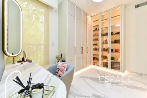 Villa til salgs i Dubai Hills Estate, Dubai, Emiratene 4 soverom, 327 kvm Nr. 649725 - Foto 16