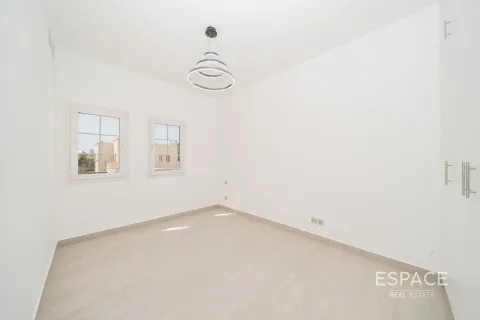 Villa The Springs, Dubaijā, AAE 3 istabas, 228 m2 Nr. 650264 - attēls 11