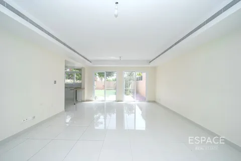 Villa The Springs, Dubaijā, AAE 3 istabas, 228 m2 Nr. 650264 - attēls 3