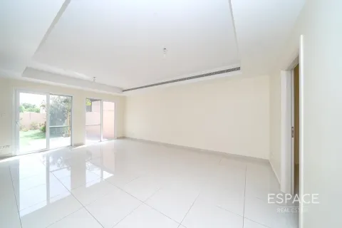 Villa The Springs, Dubaijā, AAE 3 istabas, 228 m2 Nr. 650264 - attēls 2