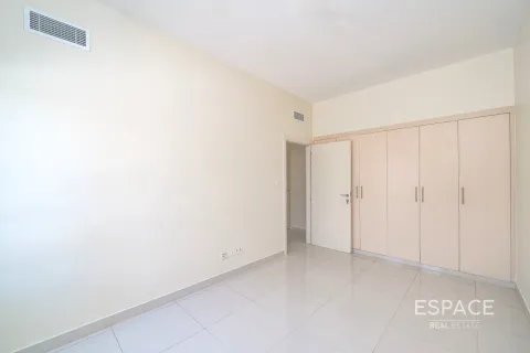 Villa The Springs, Dubaijā, AAE 3 istabas, 228 m2 Nr. 650264 - attēls 12