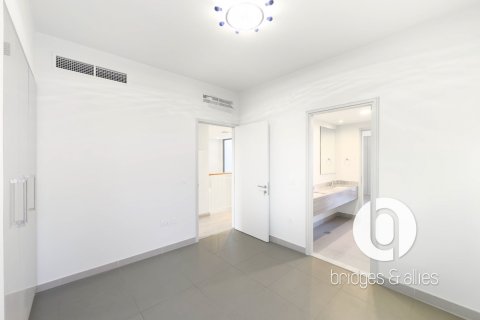 Vila u gradu Dubai Hills Estate, UAE 5 spavaće sobe, 254 m2 Br. 703118 - Slika 15
