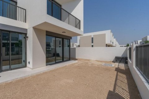 Huvila Town Square, Dubai, Arabiemiraatit 4 makuuhuonetta, 254 m2 № 703322 - kuva 18