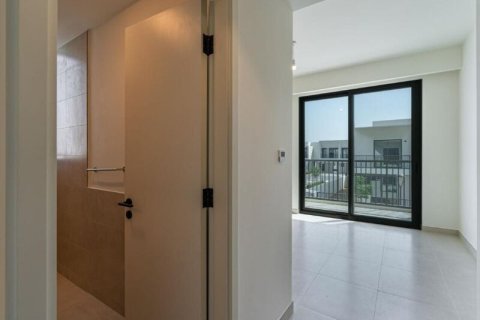 Huvila Town Square, Dubai, Arabiemiraatit 4 makuuhuonetta, 254 m2 № 703322 - kuva 3