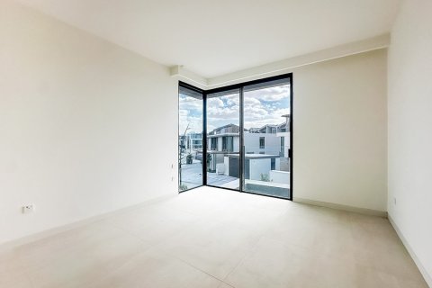 Vilë në Dubai, Emiratet e Bashkuara Arabe 3 dhoma gjumi, 305.56 m2. № 748321 - Foto 3