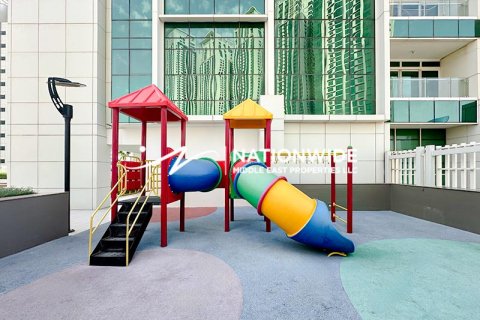 Abu Dhabi, UAE의 판매용 아파트 침실 2개, 142제곱미터 번호 691712 - 사진 13