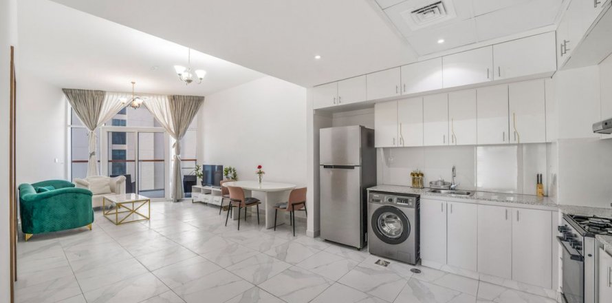 Apartament në Business Bay, Dubai, Emiratet e Bashkuara Arabe 2 dhoma gjumi, 132.9 m2. № 614221