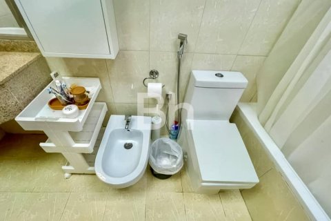 Byt v Jumeirah Lake Towers, Dubai, SAE 1 ložnice, 90 m² Č.: 645313 - fotografie 11