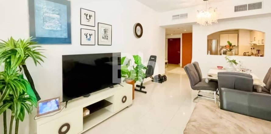 Byt v Jumeirah Lake Towers, Dubai, SAE 1 ložnice, 90 m² Č.: 645313